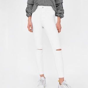 High rise ripped jeggings- brand new